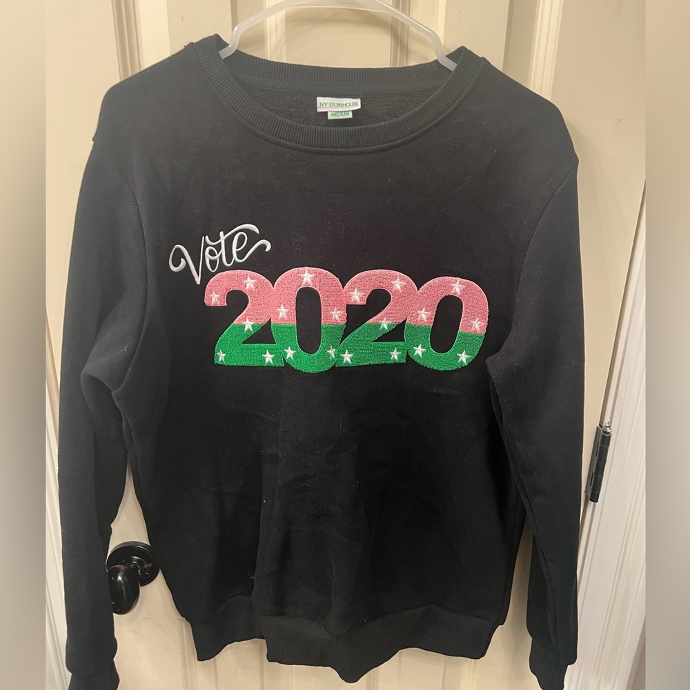 IvyBox AKA Vote 2020 Black sweatshirt